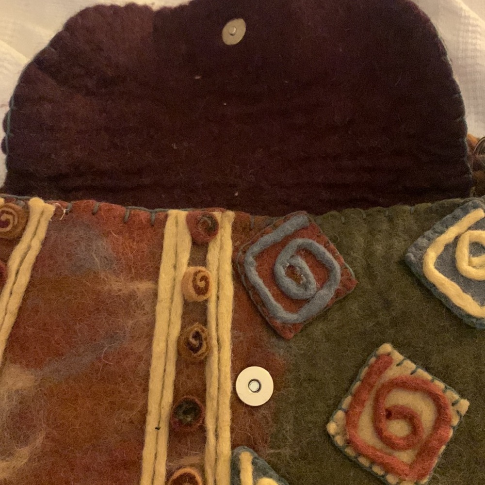 NEW Anthropologie Rising Tide handmade wool purse - Picture 3 of 16